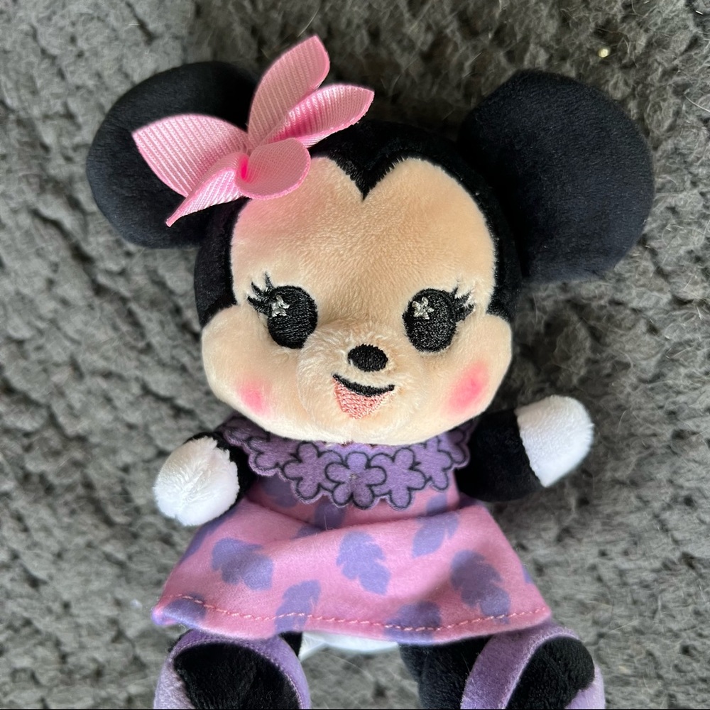Disney Parks Wishables Hawaii Aulani Resort & Spa Series Minnie Mouse Plush New